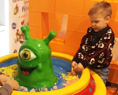 Оборудование для творчества и ролевых игр