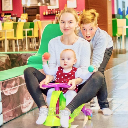 Машинка FAMILY СAR
